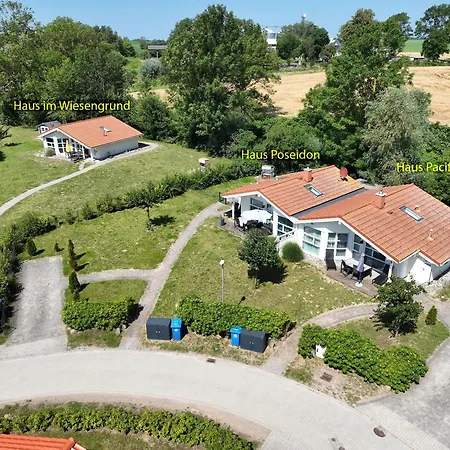 Daenische Ferienhaeuser Am Salzhaff Haus Im Wiesengrund Tatil Evi *